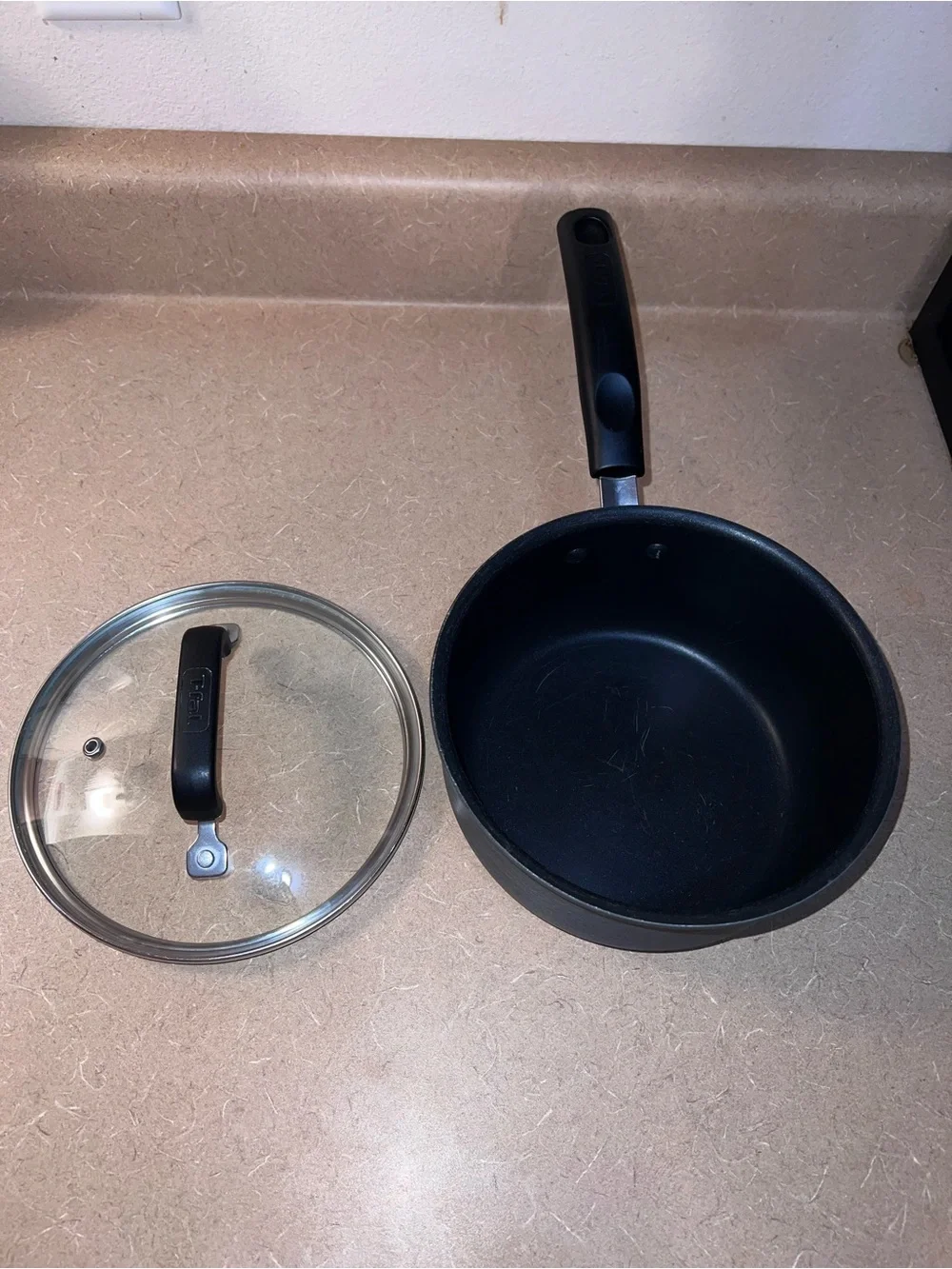 2 Quart Saucepan with Glass Lid - T-FAL